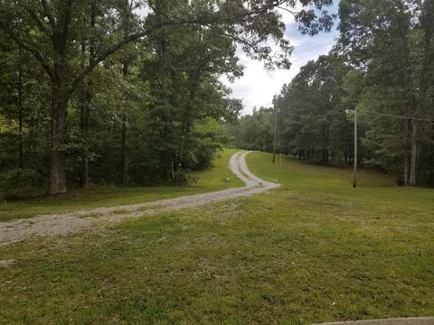 236 Fire Tower Rd, Dickson, TN 37055 photo 3