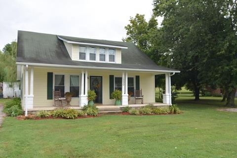 1390 Mitchell St, Celina, TN 38551 photo 1