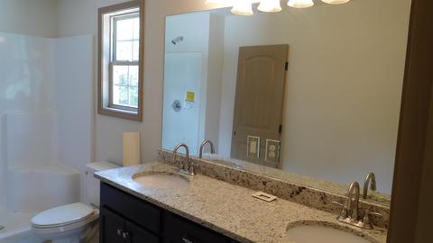 334 E Harris, Bethpage, TN 37022 photo 10