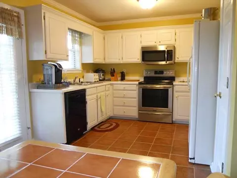 1710 Thomas Ct, Murfreesboro, TN 37127 photo 9