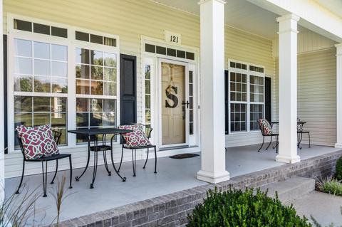 121 Carr Dr, Spring Hill, TN 37174 photo 3