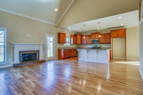 5003 Speight St, Spring Hill, TN 37174 photo 4