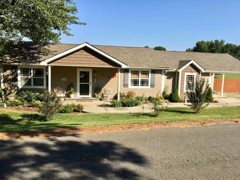 81 Rye St, Mcewen, TN 37101 photo 1