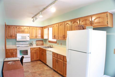 201 Vantrease Rd, Cottontown, TN 37048 photo 7