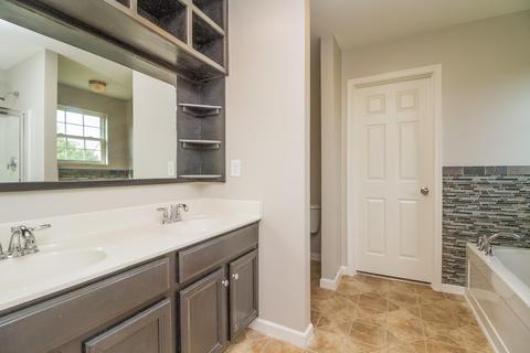 1038 Countess Ln, Spring Hill, TN 37174 photo 4