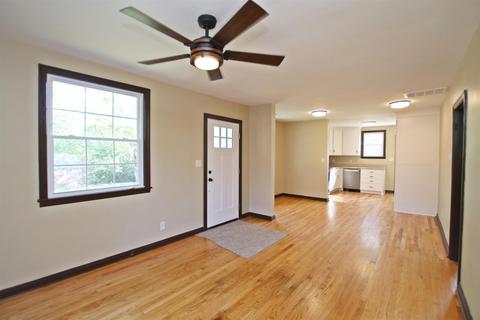 407 S Pawnee Dr, Springfield, TN 37172 photo 3