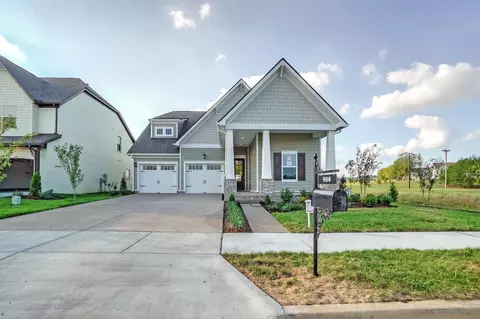904 Scouting Dr, Franklin, TN 37064 photo 1