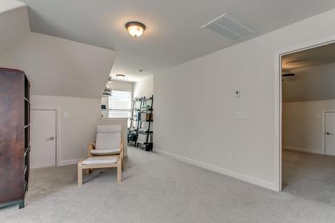 1061 Achiever Cir, Spring Hill, TN 37174 photo 21