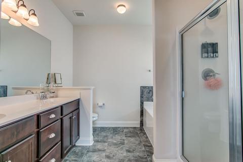 1061 Achiever Cir, Spring Hill, TN 37174 photo 17
