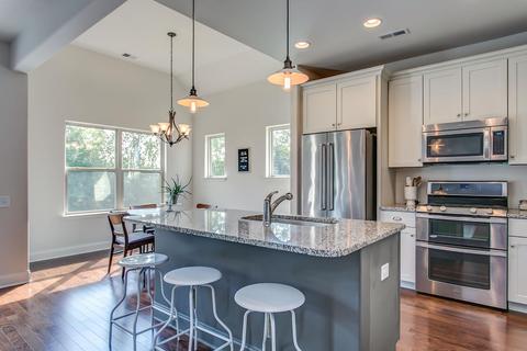 1061 Achiever Cir, Spring Hill, TN 37174 photo 8