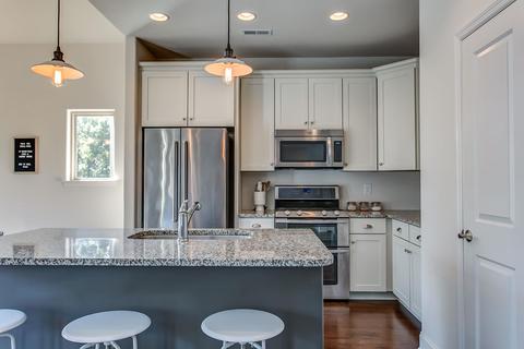 1061 Achiever Cir, Spring Hill, TN 37174 photo 13