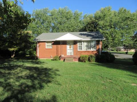 128 Brentlawn Dr, Springfield, TN 37172 photo 1