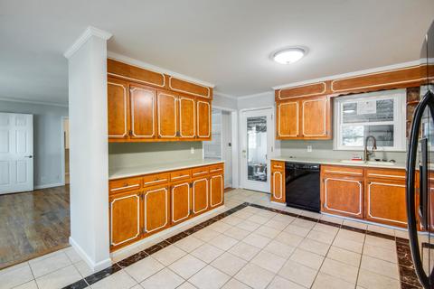 204 E Hills Ter, Dickson, TN 37055 photo 11