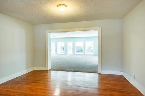 204 E Hills Ter, Dickson, TN 37055 photo 7