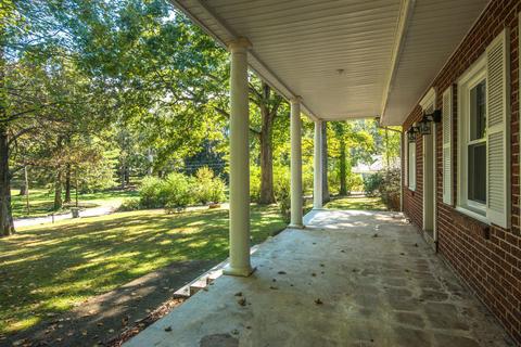 204 E Hills Ter, Dickson, TN 37055 photo 4