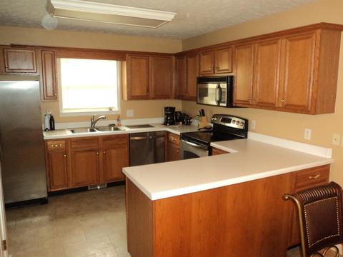 100 Eldon Dr, Manchester, TN 37355 photo 5