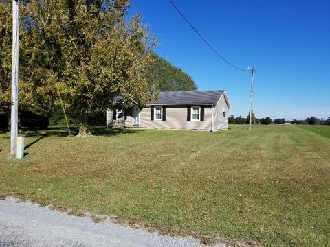 137 Crowder Rd, Lafayette, TN 37083 photo 2