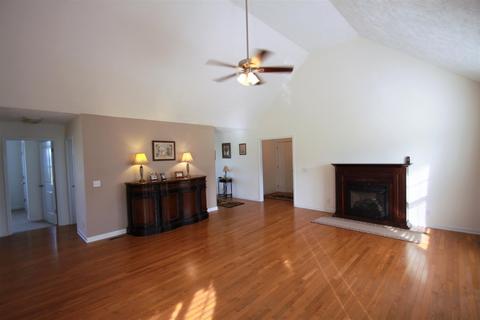 338 Bell Rd, Morrison, TN 37357 photo 7