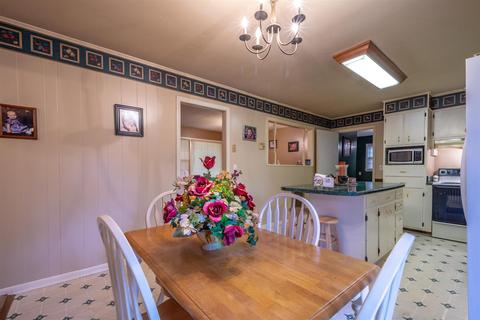 1309 Oak Grove Rd, Goodspring, TN 38460 photo 6
