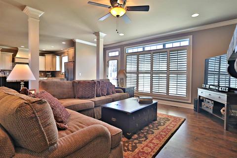 6914 Comstock Rd, Spring Hill, TN 37174 photo 12
