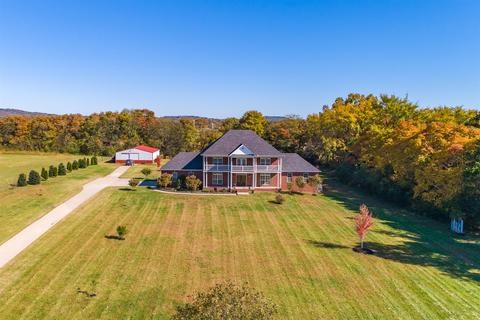6914 Comstock Rd, Spring Hill, TN 37174 photo 2