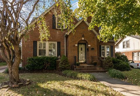 313 Walnut St N, Springfield, TN 37172 photo 1