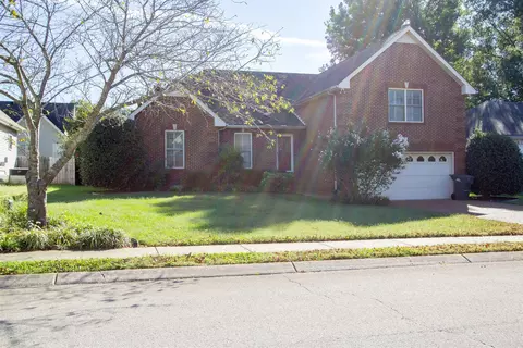 124 Fieldstone Ln, Springfield, TN 37172 photo 2