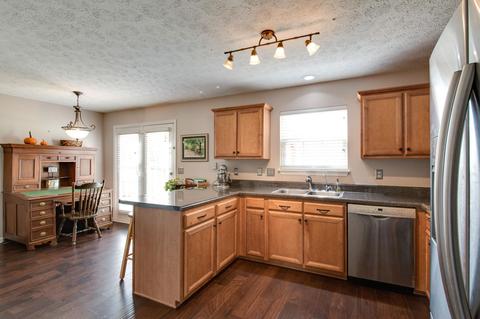 2222 Dewey Dr, Spring Hill, TN 37174 photo 9