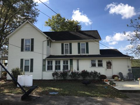 919 Main St N, Loretto, TN 38469 photo 3