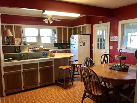 919 Main St N, Loretto, TN 38469 photo 7