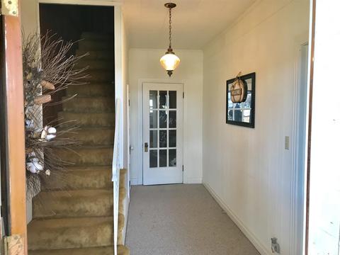 919 Main St N, Loretto, TN 38469 photo 4