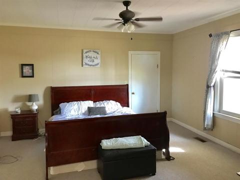 919 Main St N, Loretto, TN 38469 photo 11