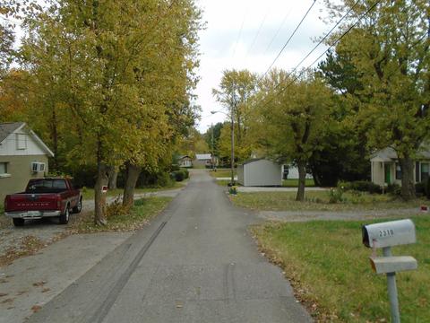 2310 Oakhurst Dr, Springfield, TN 37172 photo 3