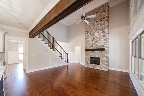 2716 E Compton Rd, Murfreesboro, TN 37130 photo 8