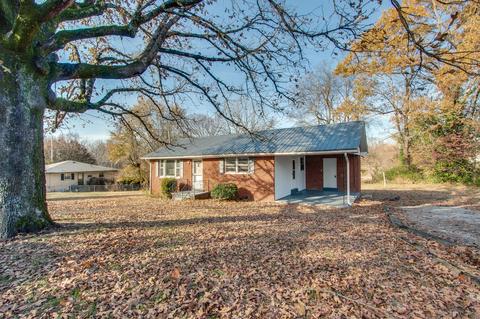 218 Jackson St, White Bluff, TN 37187 photo 1