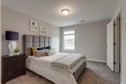 702 Mitscher Dr, Spring Hill, TN 37174 photo 9