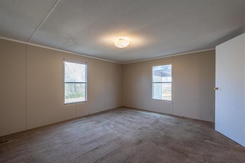 460 Cheatham Ln, Goodspring, TN 38460 photo 12