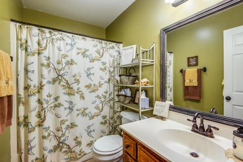 127 Redbud Dr, Dickson, TN 37055 photo 9