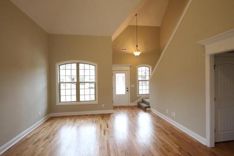 2812 Lightning Bug Dr, Murfreesboro, TN 37129 photo 3