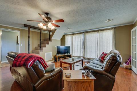 1090 Pond Switch Rd, Dickson, TN 37055 photo 5