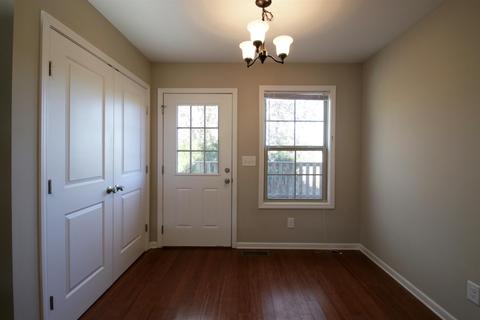 411 E Cedar St, Dickson, TN 37055 photo 6