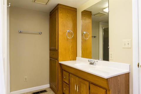 706 E Campbell Rd, Madison, TN 37115 photo 16