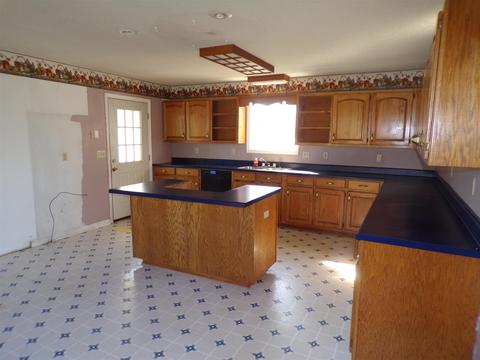 2117 Fall River Rd, Leoma, TN 38468 photo 8