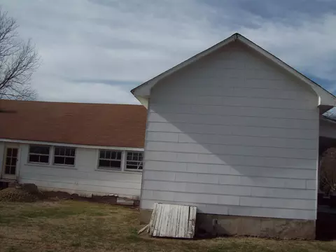 213 Walnut St, Decherd, TN 37324 photo 13