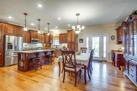 102 Hillside Dr, Dickson, TN 37055 photo 13