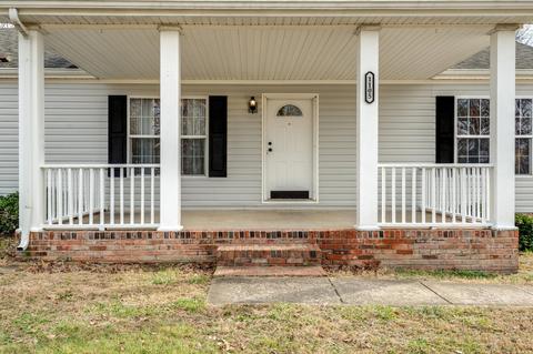 1105 Hickory Pointe, Dickson, TN 37055 photo 3