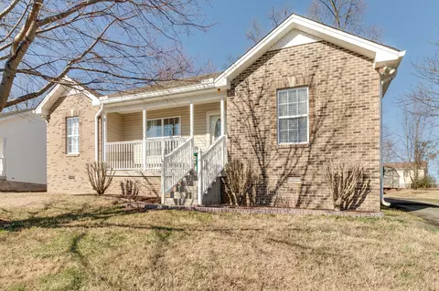 1122 10th Ave E, Springfield, TN 37172 photo 1