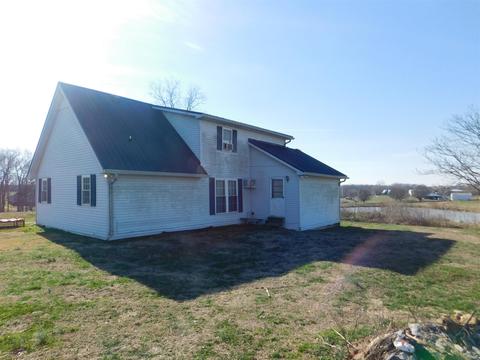 3831 Highway 52 E, Bethpage, TN 37022 photo 2