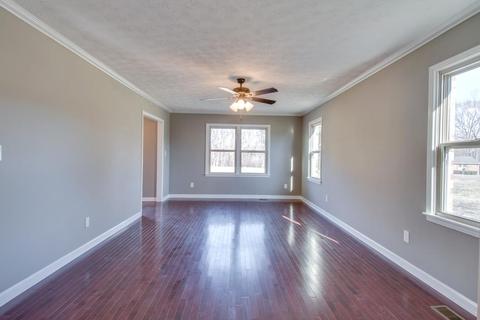 4310 Nicks Dr, Springfield, TN 37172 photo 4