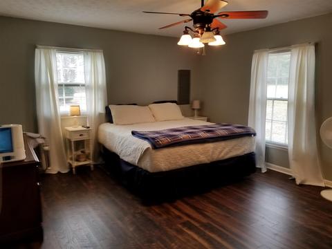 107 E Circle Dr E, Burns, TN 37029 photo 22